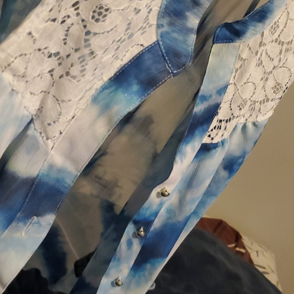Blue blouse - Picture 3 of 3